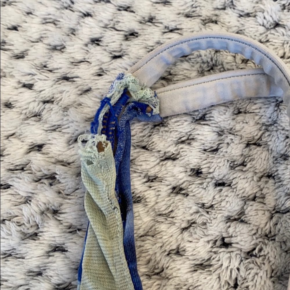 Lululemon energy bra - Picture 4 of 4